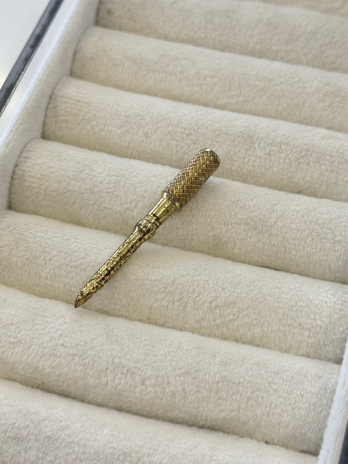 DUMMY - BRAZALETE CARTIER TORNILLO 12.2G